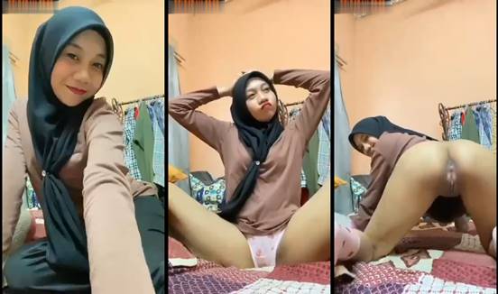 Pacar Jilbab Nungging Pamer Memek bokepindo68