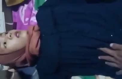 Dimasukin Sampe Mentok Sama Kontol Perkasa Kuli Bangunan