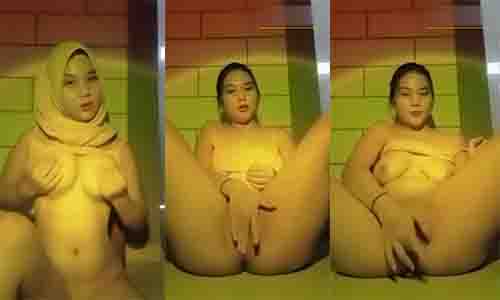 Bokep Jilbab Mamah Muda Colmek 2 Jari